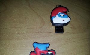 USB klúč Tatko šmolko 16 GB